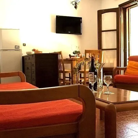Case de vacanță #flh - Beachfront House - Mikiverna Kalyves Polygyrou