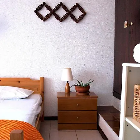 #flh - Beachfront House - Mikiverna *