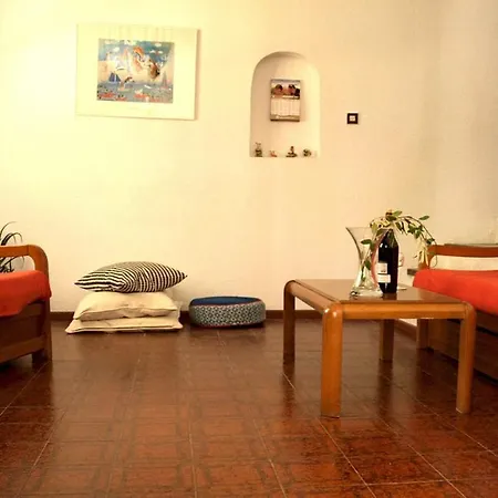 #flh - Beachfront House - Mikiverna Case de vacanță *
